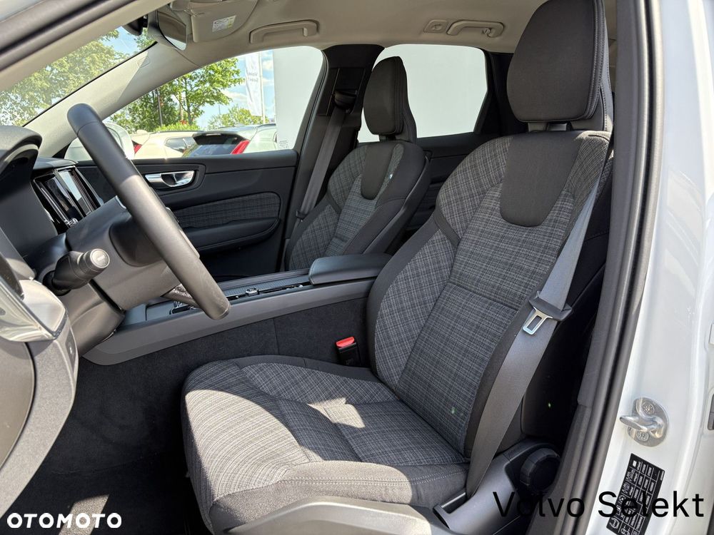 Volvo XC 60 - 8
