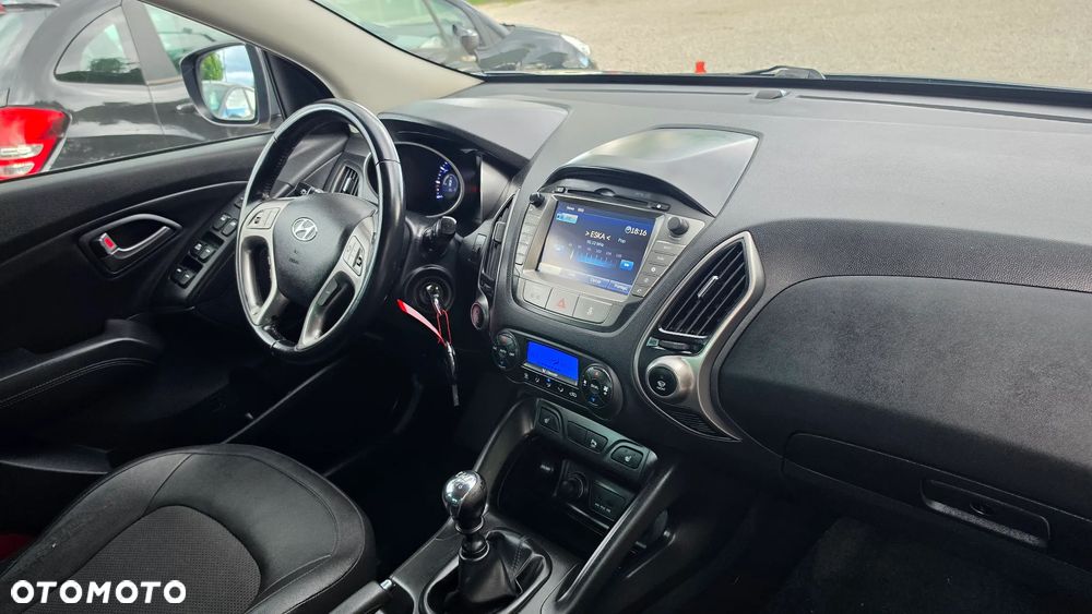 Hyundai ix35 - 16
