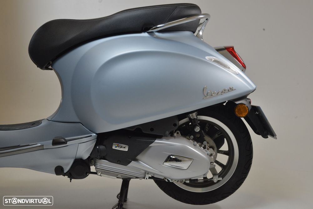 Vespa Primavera - 10