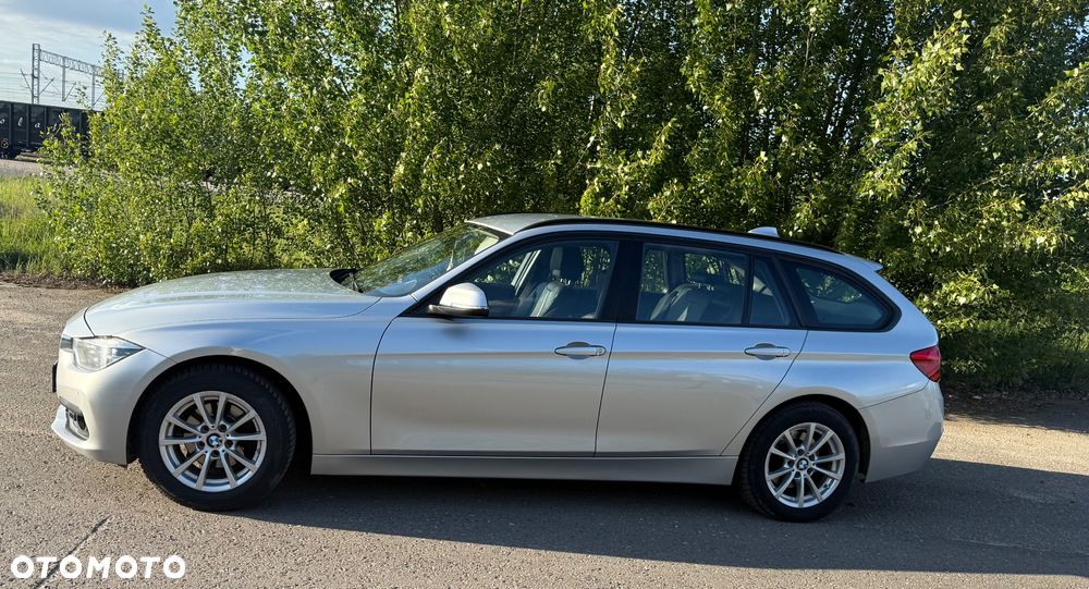 BMW Seria 3 318d - 4
