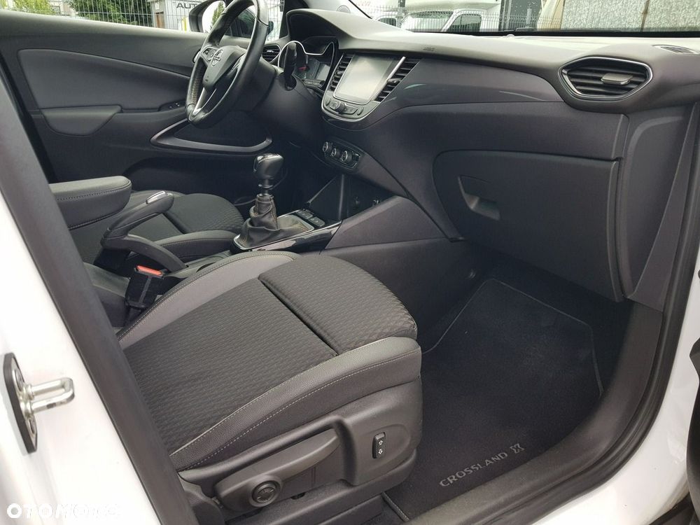 Opel Crossland X 1.2 Start/Stop Innovation - 17