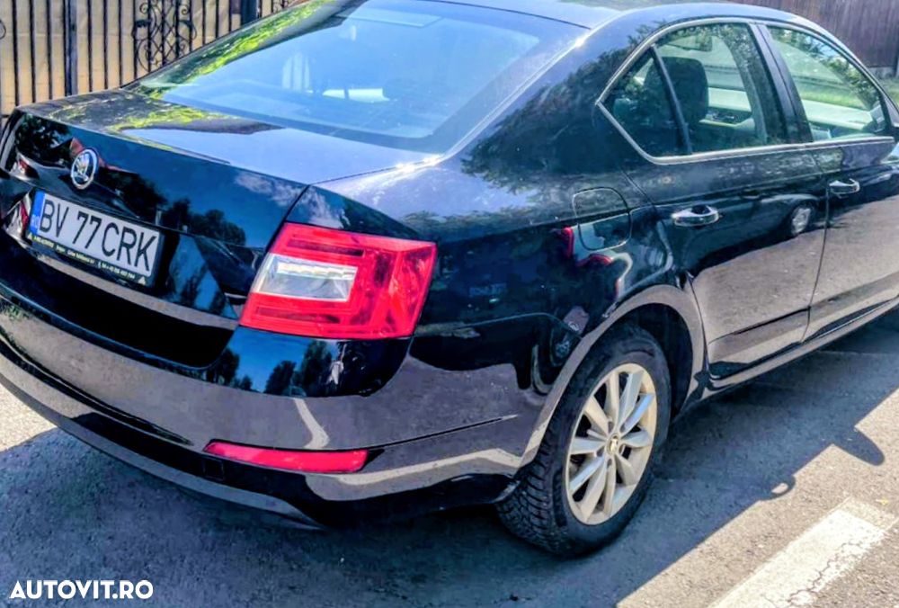 Skoda Octavia - 3