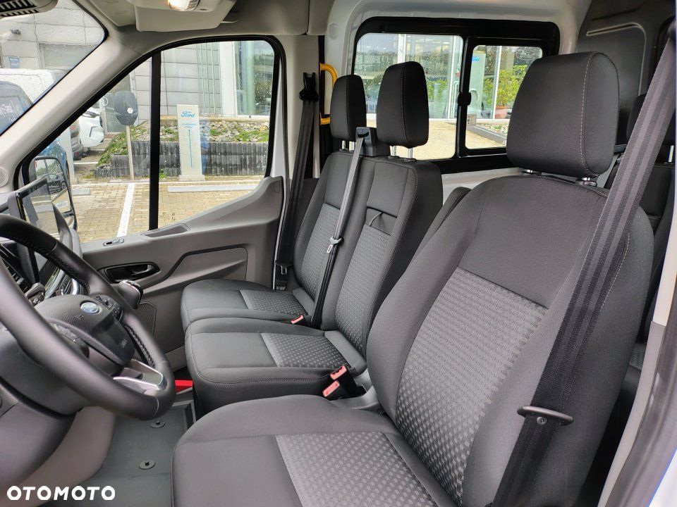 Ford Nowy Transit - 12