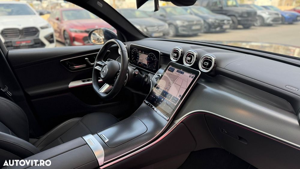 Mercedes-Benz GLC 200 4Matic 9G-TRONIC AMG Line Advanced - 23