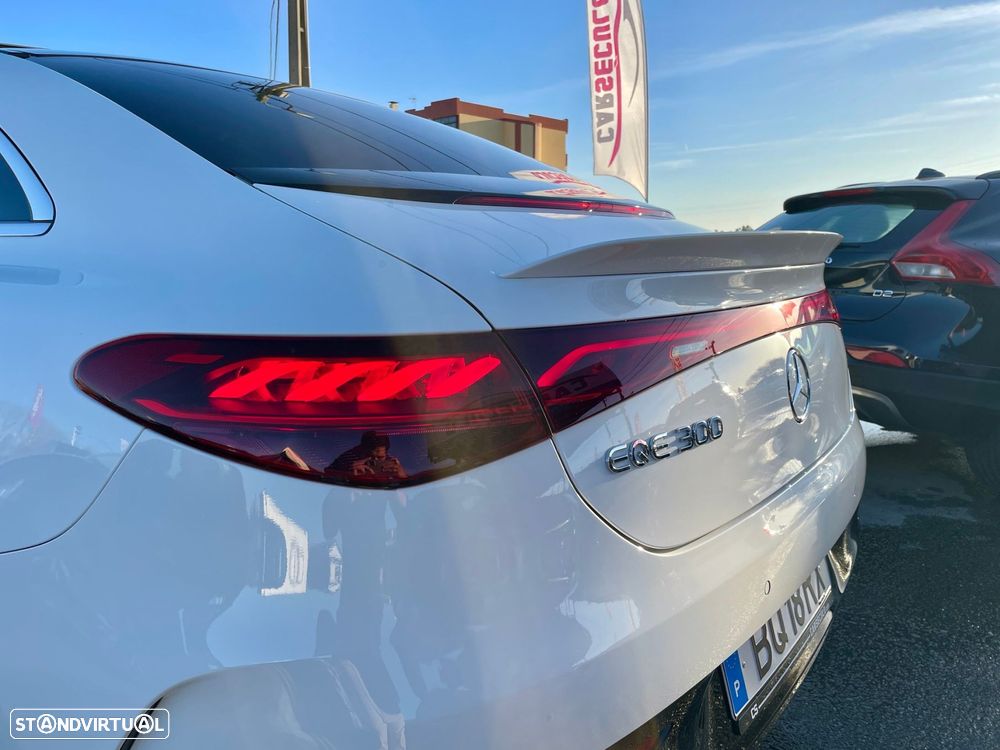 Mercedes-Benz EQE - 13