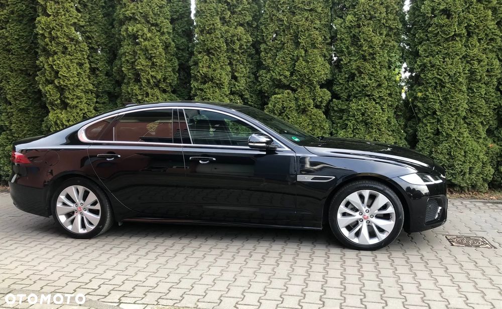 Jaguar XF 2.0 D200 mHEV AWD R-Dynamic S - 6
