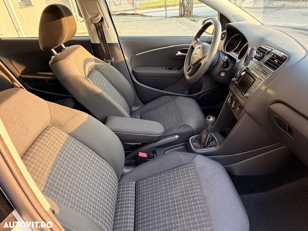 Volkswagen Polo 1.2 TSI BMT Comfortline - 13