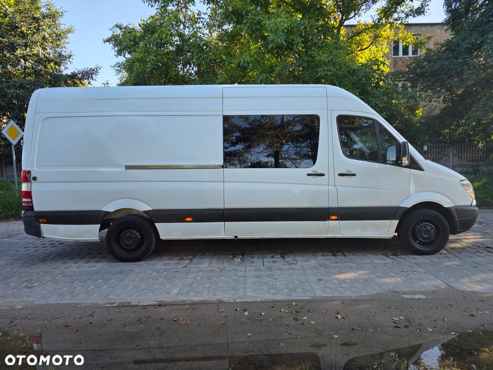 Mercedes-Benz Sprinter - 4