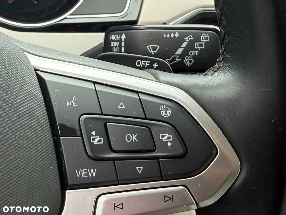 Volkswagen Passat 2.0 TDI Elegance DSG - 22