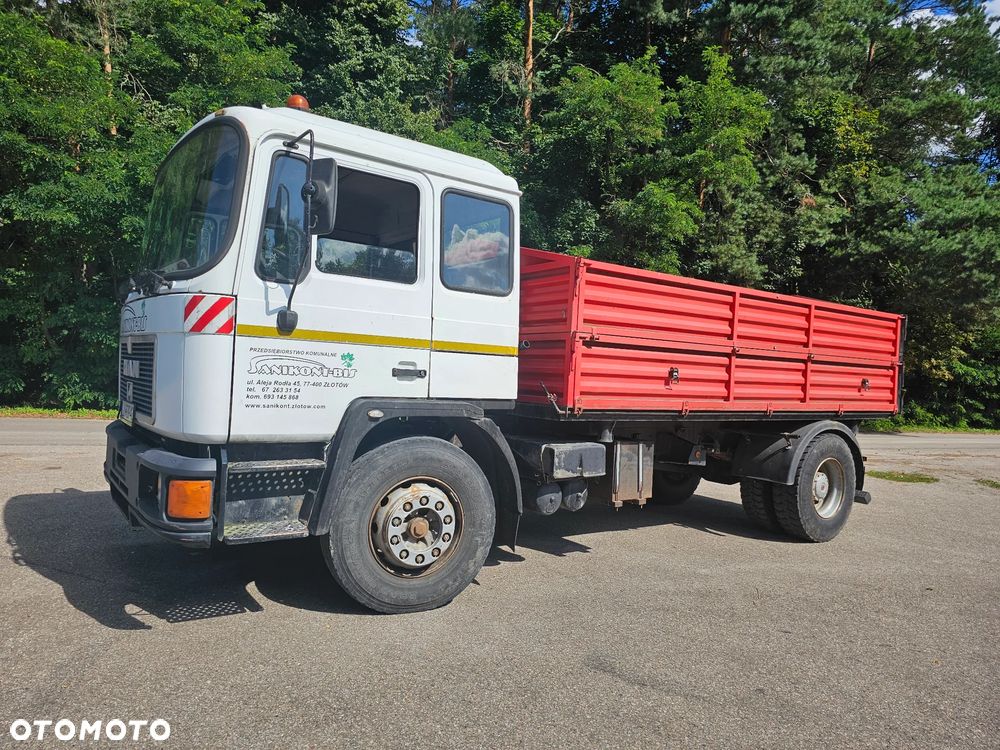 MAN 18.232 FL/BL - 2