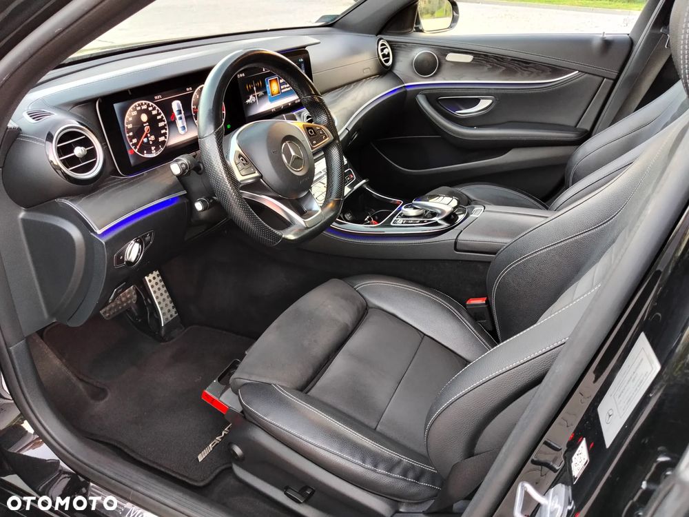 Mercedes-Benz Klasa E 220 d 4-Matic Business Edition 9G-TRONIC - 6