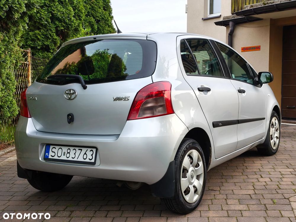 Toyota Yaris 1.0 Luna A/C - 7