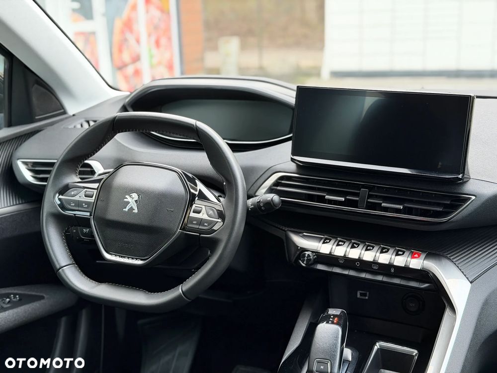 Peugeot 3008 1.2 PureTech Active Pack S&S EAT8 - 27