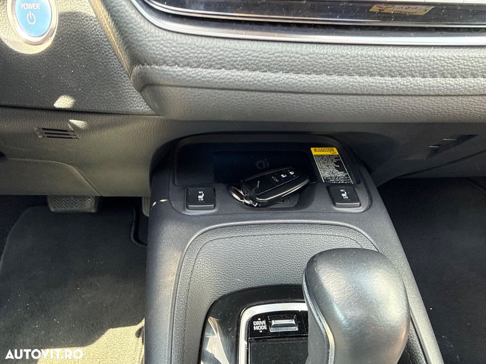 Toyota Corolla - 11