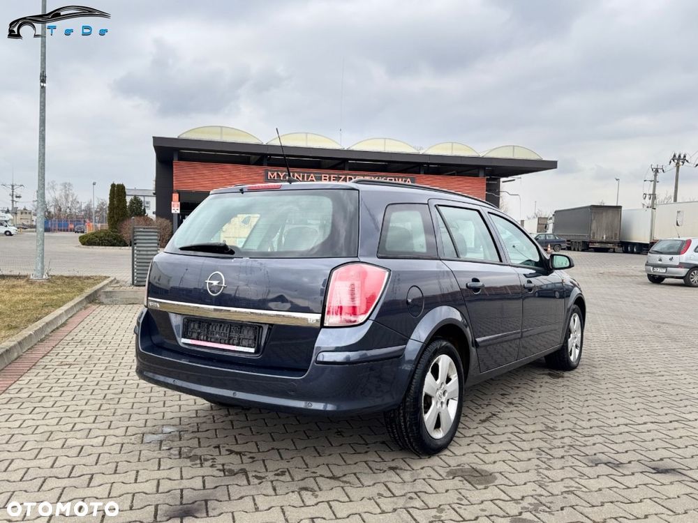 Opel Astra 1.6 Cosmo EasyTronic - 11