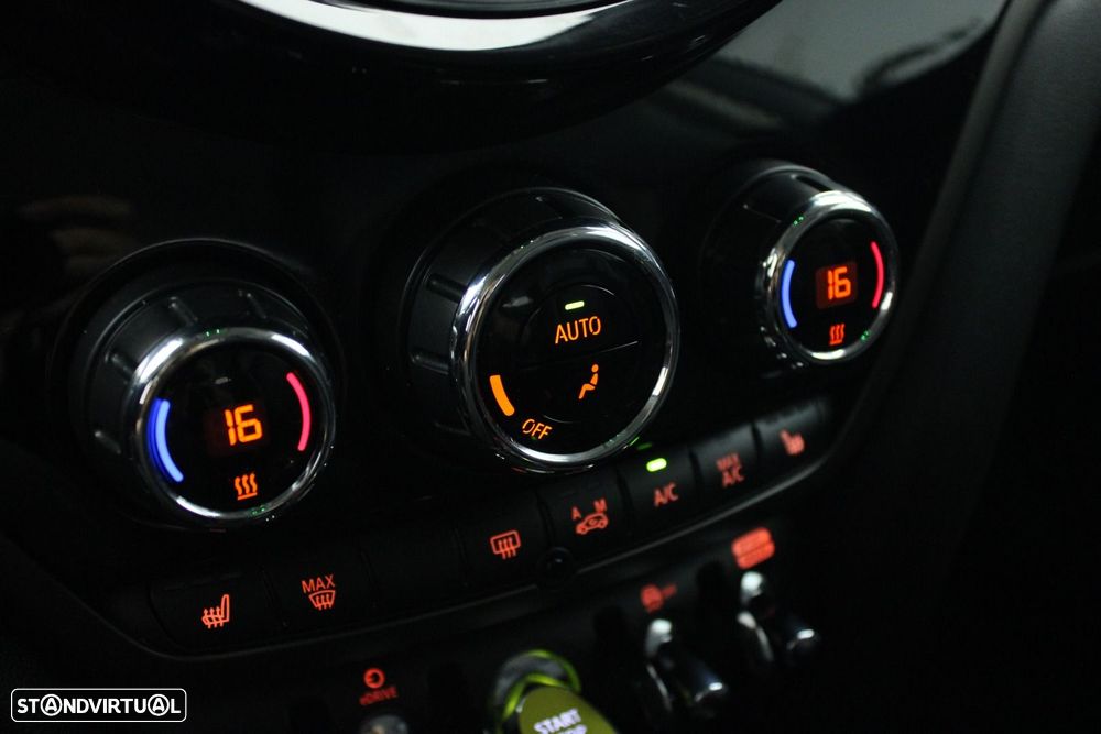 MINI Countryman Cooper SE ALL4 Auto - 20