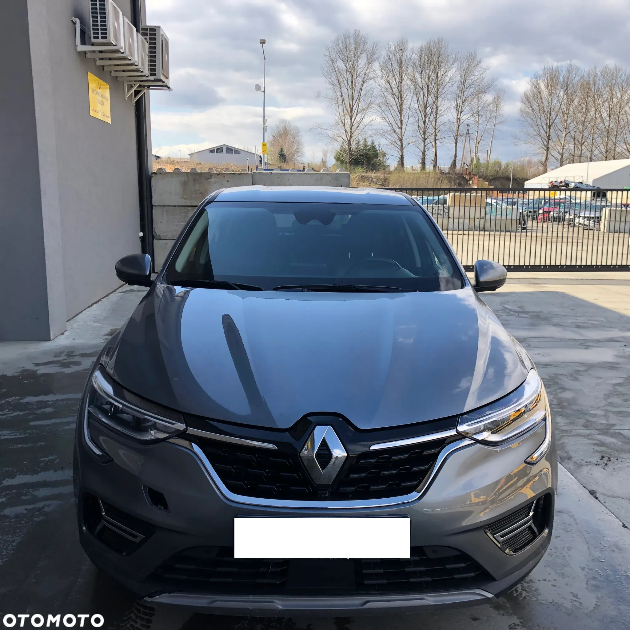 Renault Arkana 1.6 E-TECH Intens MMT - 8