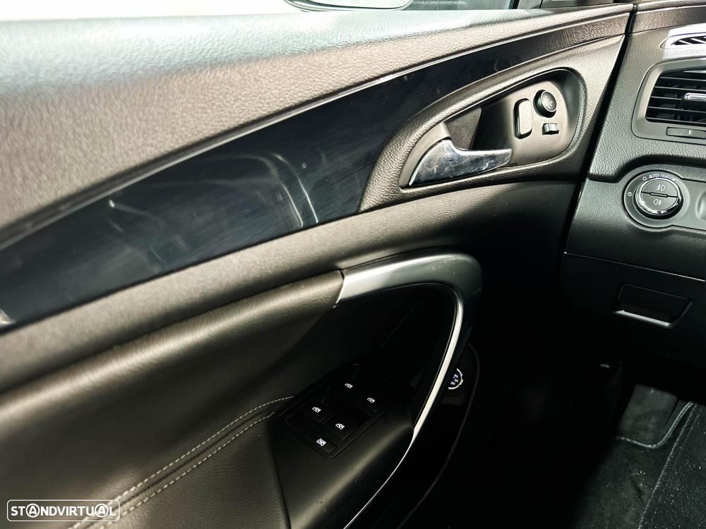 Opel Insignia - 56