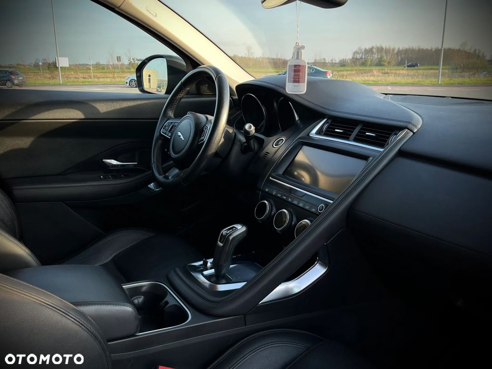 Jaguar E-Pace 2.0 P200 mHEV AWD R-Dynamic S - 14