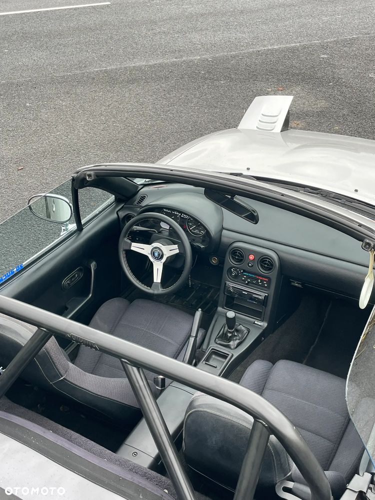 Mazda MX-5 1.6 - 17