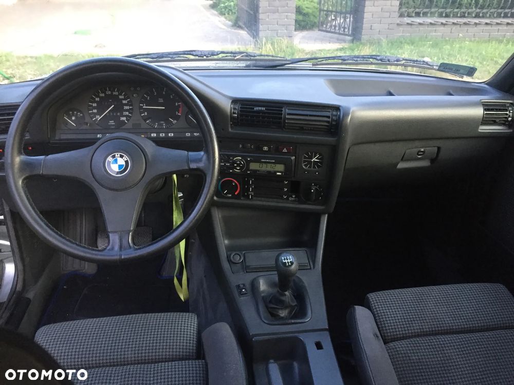 BMW Seria 3 325iX - 13