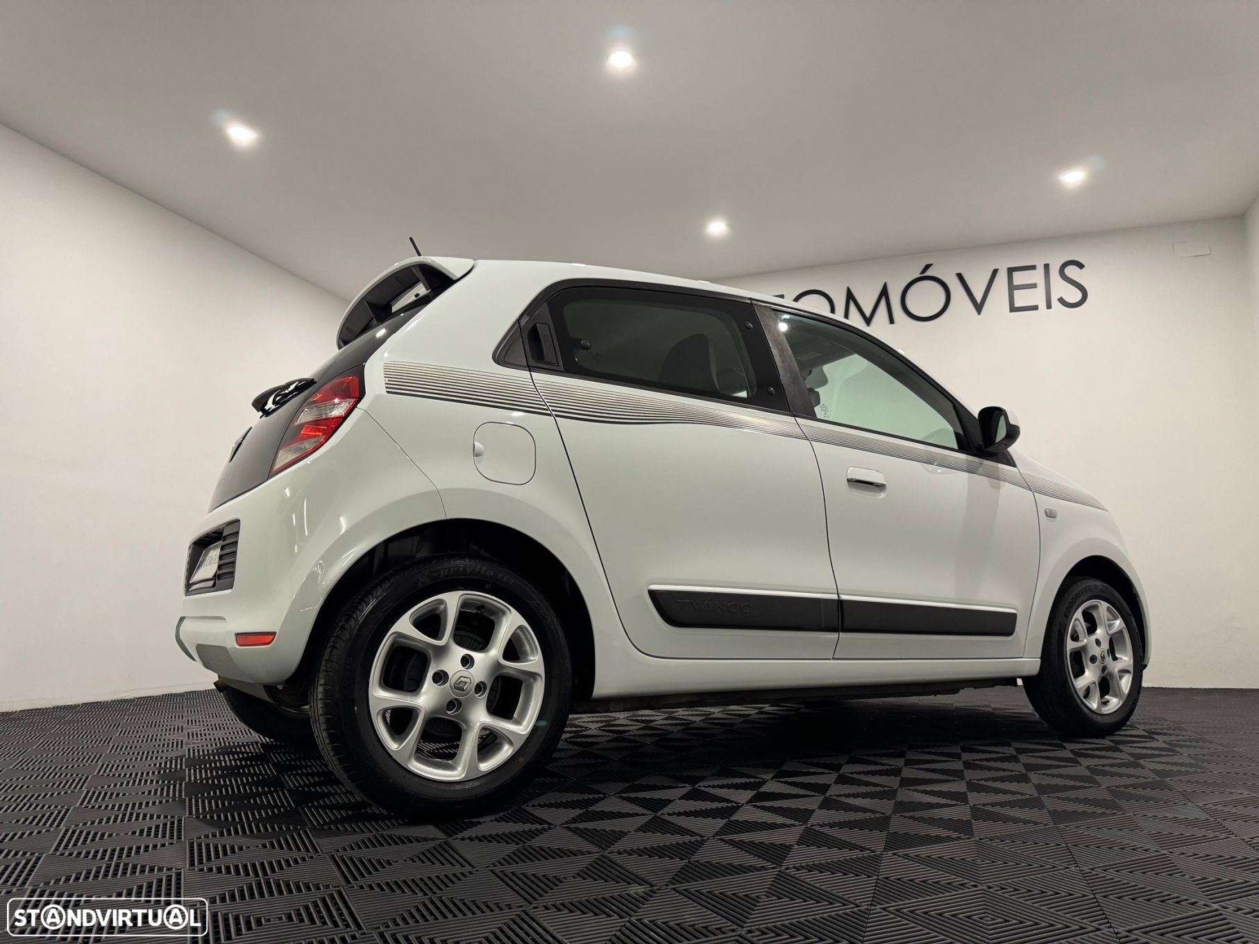 Renault Twingo 1.0 SCe Limited - 27