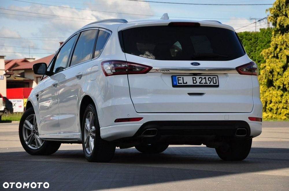 Ford S-Max - 22