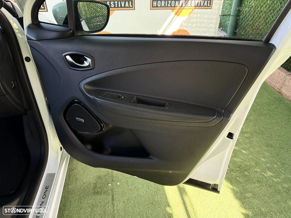 Renault Zoe (c/ Bateria) EV50 135hp Techno - 19