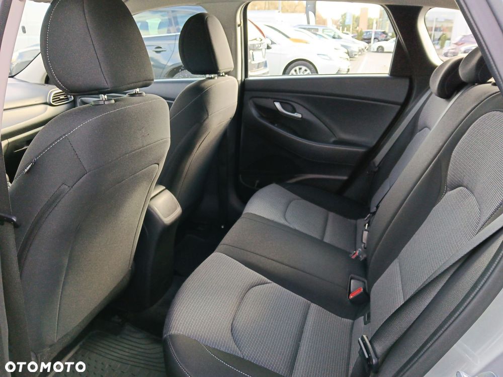 Hyundai i30 1.0 T-GDI Classic + DCT - 15