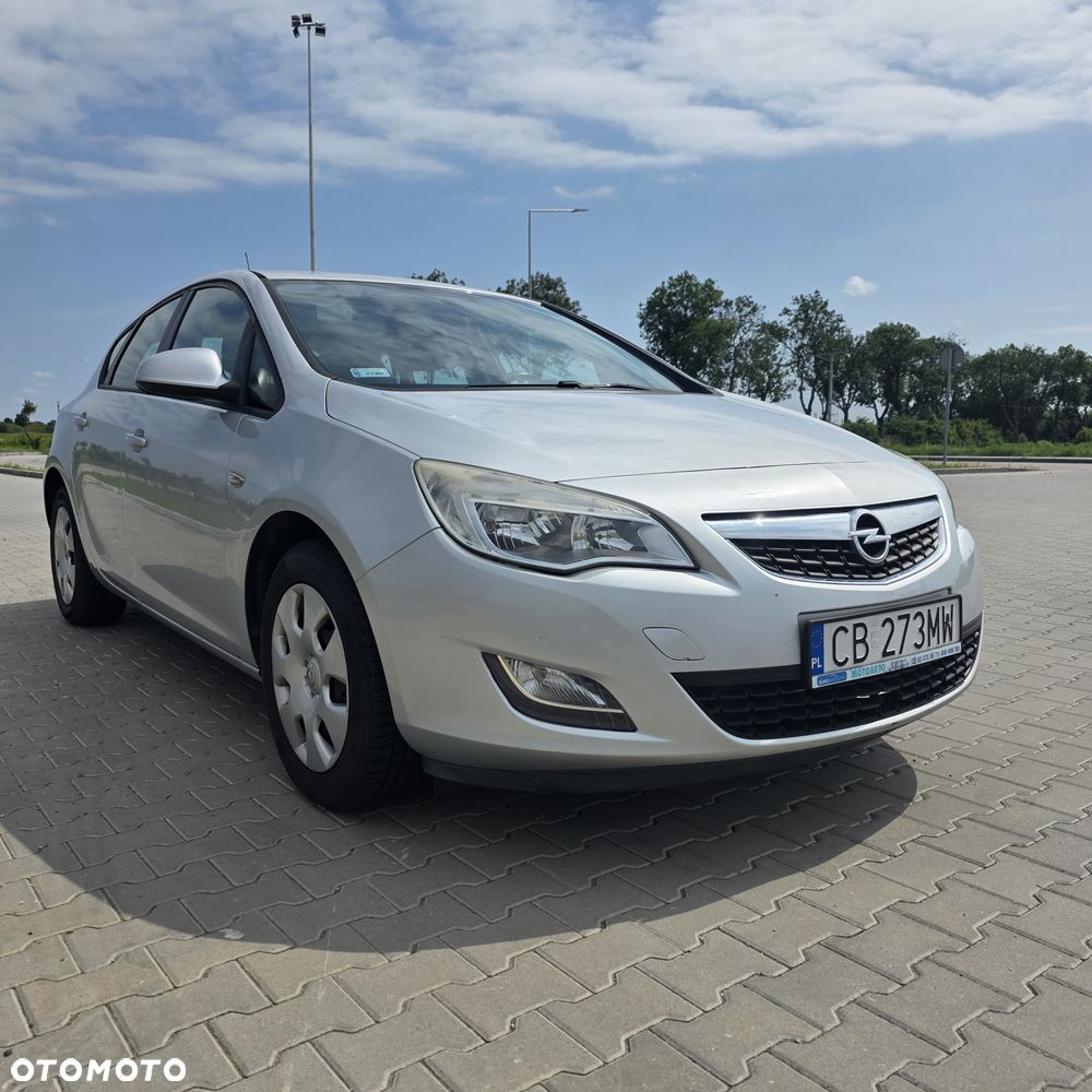 Opel Astra 1.4 T Cosmo - 2