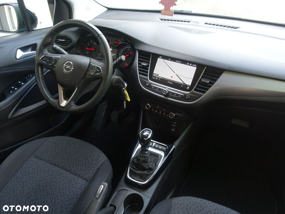 Opel Crossland - 12