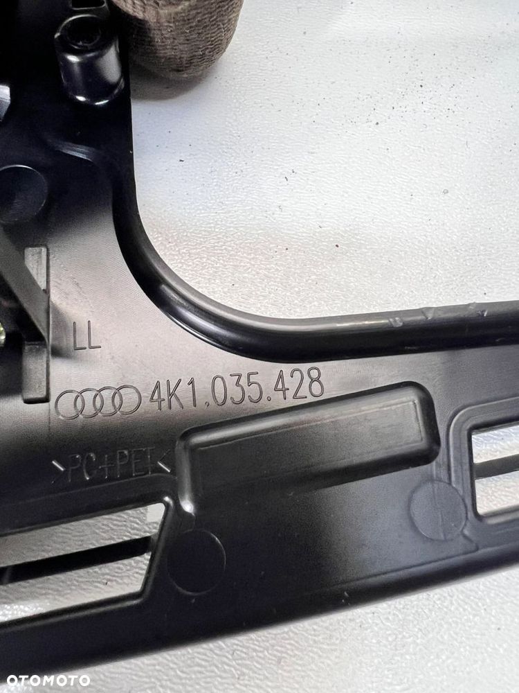 RAMKA MOCYJĄCA MASKOWNIC3 GŁOŚNIKA DESKI AUDI A6 C8 4K1035428 - 5