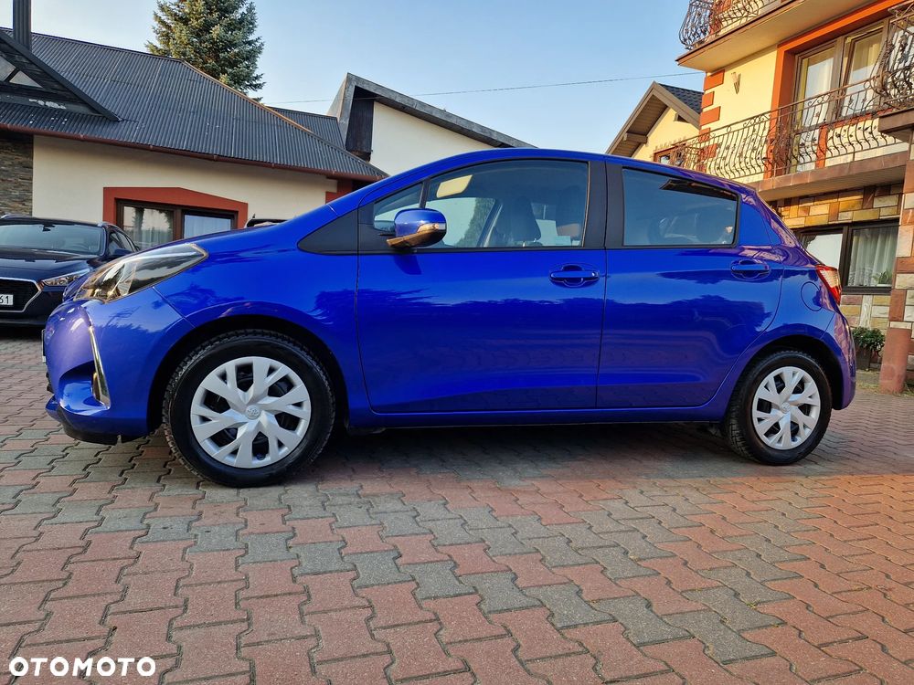 Toyota Yaris 1.5 Premium - 3