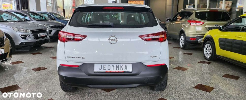 Opel Grandland X - 18