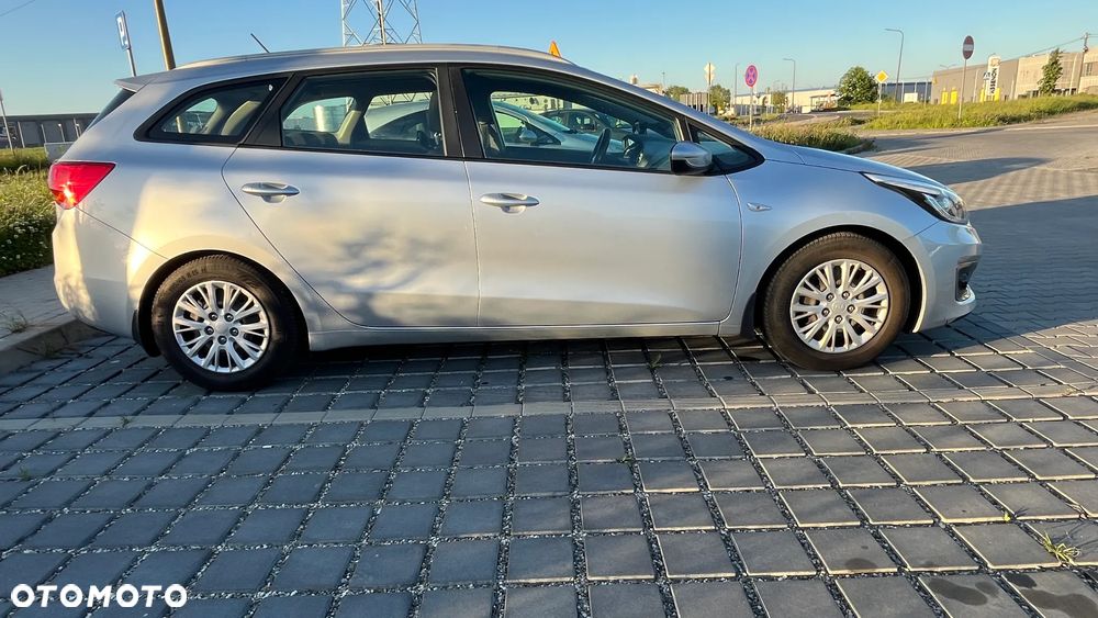 Kia Ceed 1.4 CRDi S - 8