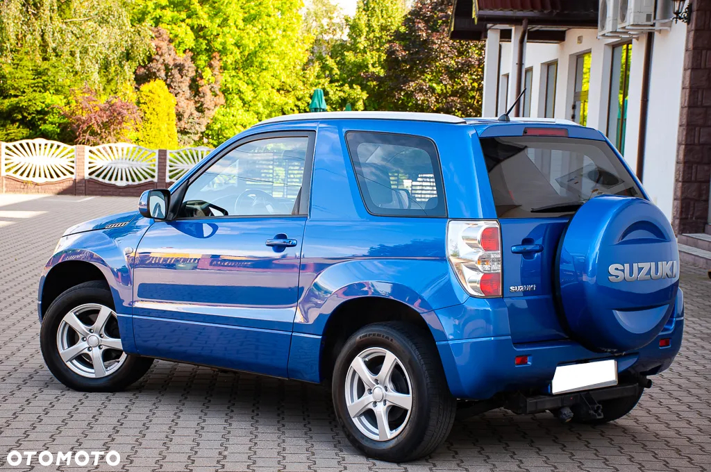 Suzuki Grand Vitara 1.6 De luxe - 36