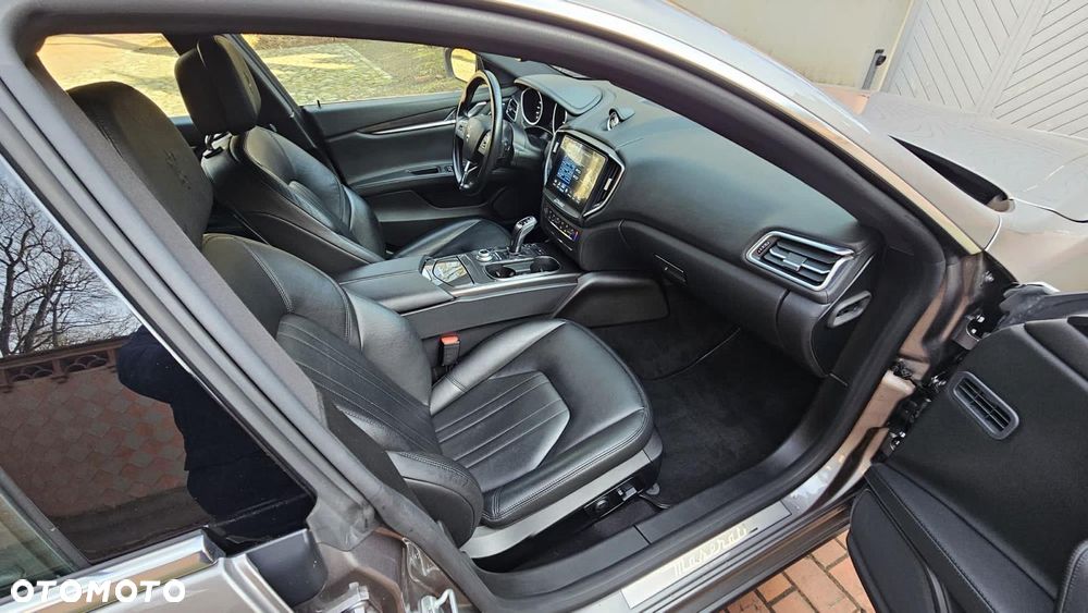 Maserati Ghibli S Q4 - 9