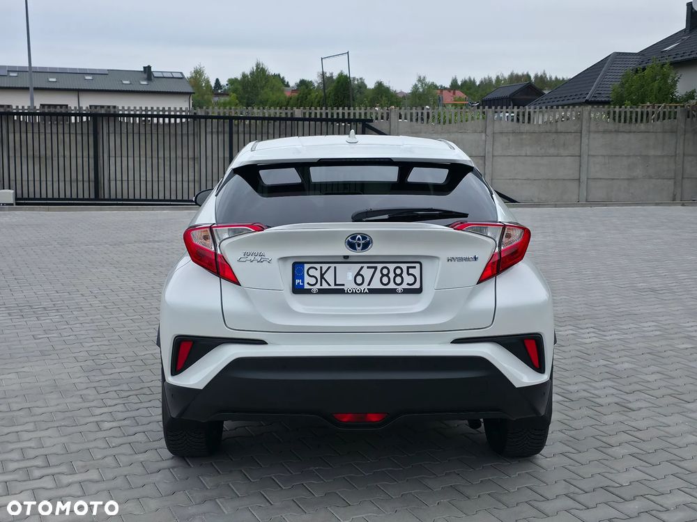 Toyota C-HR Lounge - 21