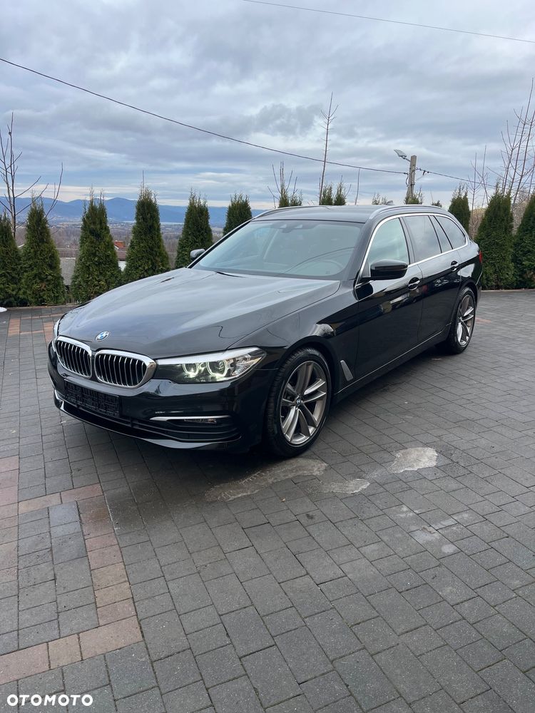BMW Seria 5 520d Luxury Line - 2
