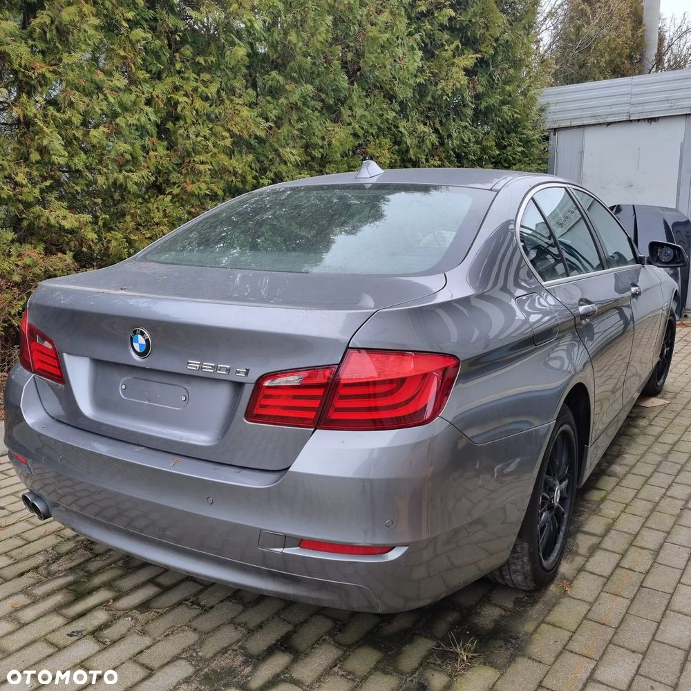 BMW F10 2015 LIFT - 2
