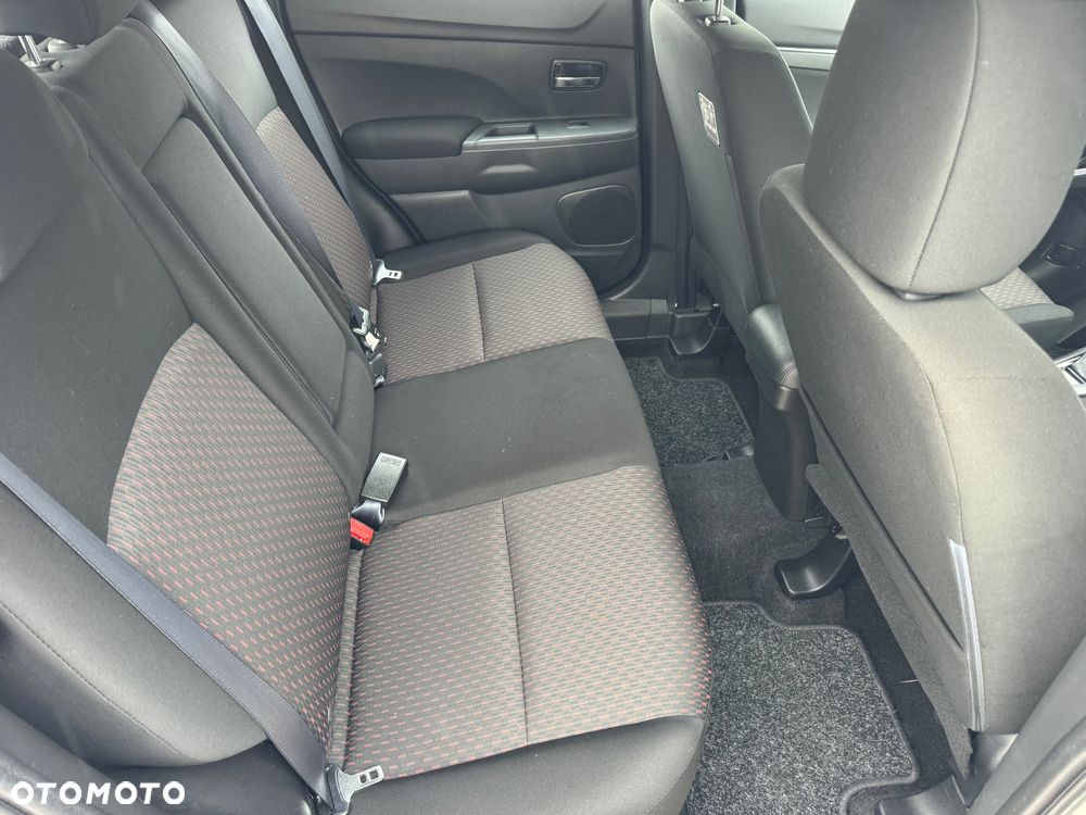 Mitsubishi ASX 1.6 ClearTec 2WD Edition+ - 27