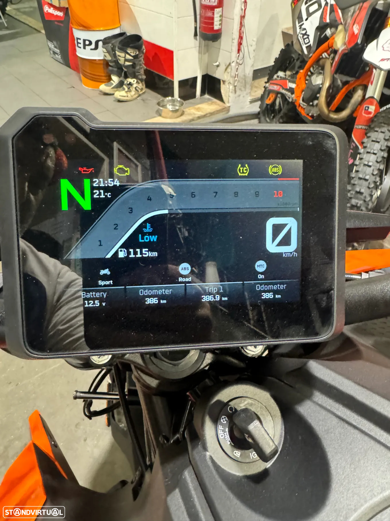 KTM 990 - 3
