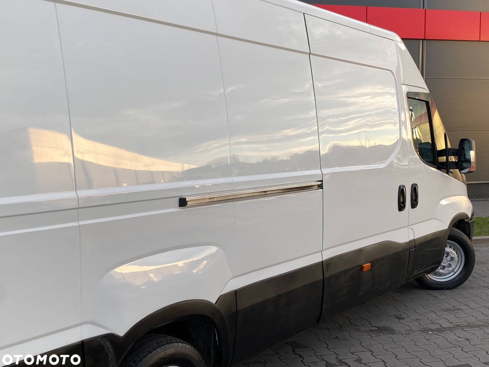 Iveco Daily 35-150 - 11