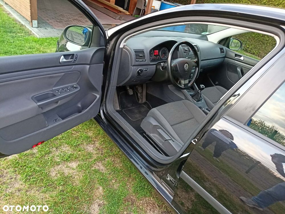 Volkswagen Golf 1.6 Comfortline - 9
