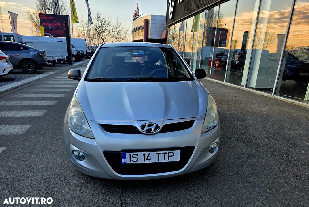 Hyundai i20 1.2 GL Comfort - 2