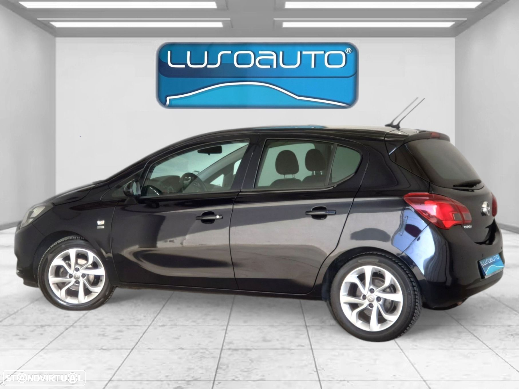 Opel Corsa 1.2 120 Anos - 10