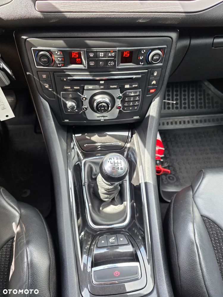 Citroën C5 1.6 THP 16V Exclusive - 20