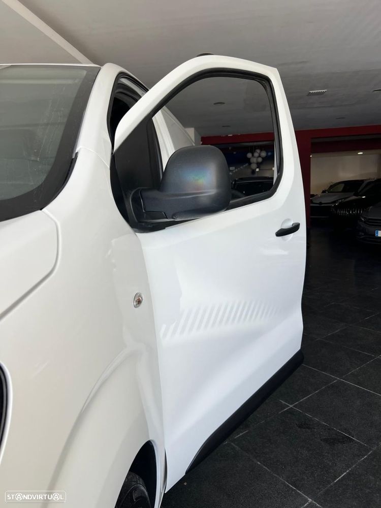 Citroën Jumpy 2.0 BlueHDi XL Semi-Vidrado - 24
