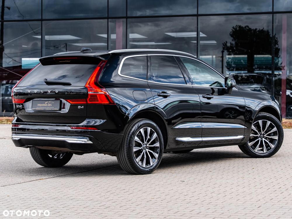 Volvo XC 60 B4 D Plus Bright - 13