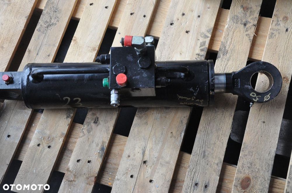 SIŁOWNIK HYDRAULICZNY DŁ. 55,5 CM - 2